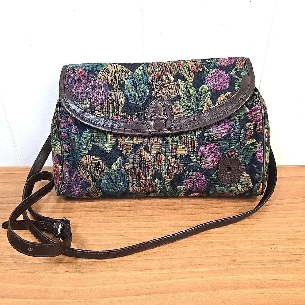 Vintage Liz Claiborne Floral Tapestry Brown Leather Trim‎ Crossbody Bag Designer